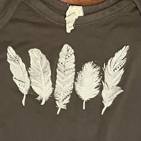 𝅺RABBIT Skins Onesie Size 18M - Picture 3 of 5